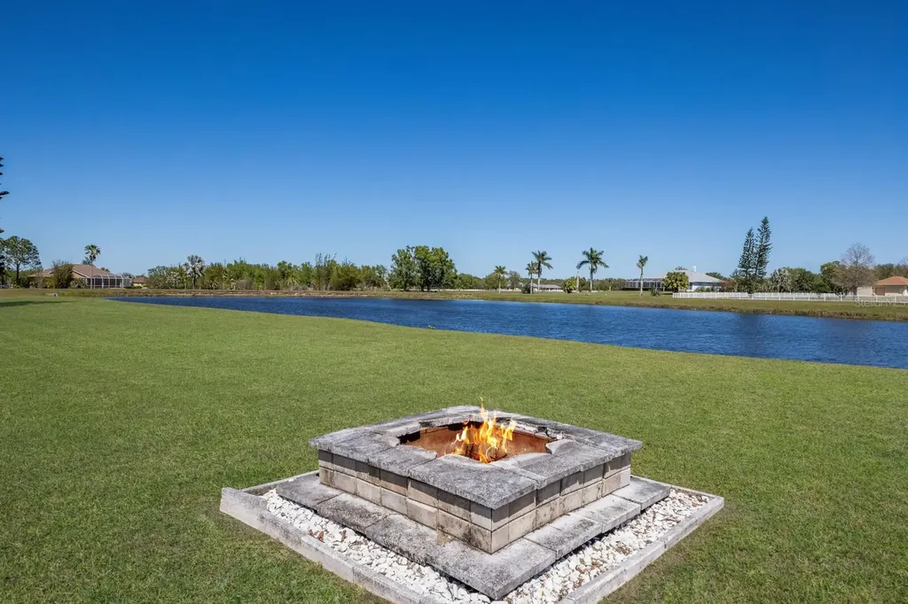 4606 Lake Fox Place Parrish FL 34219
