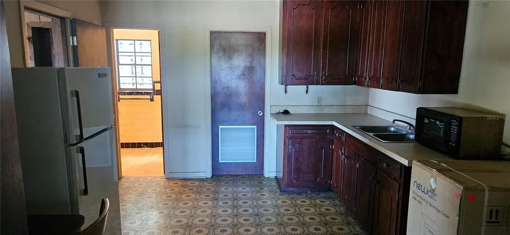 321 Davis Bros Road Frostproof FL 33843