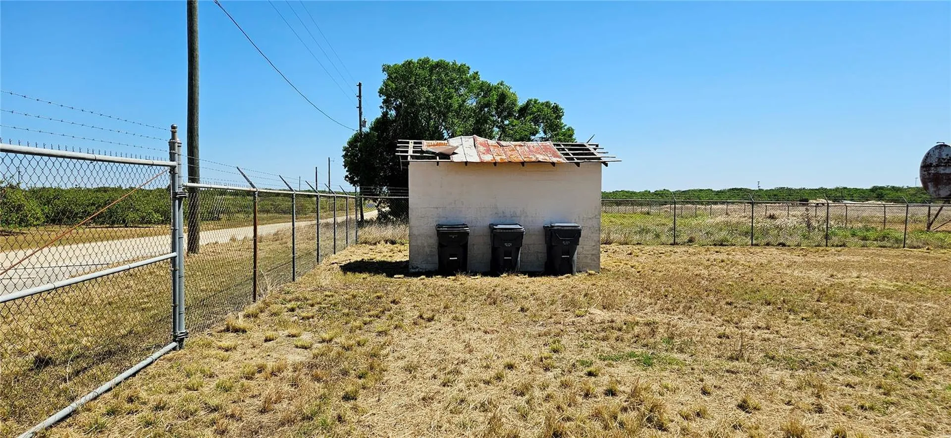 321 Davis Bros Road Frostproof FL 33843