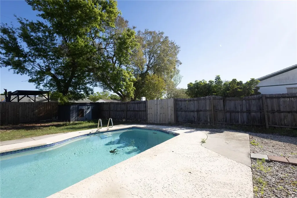 724 Tradewinds Drive Brandon FL 33511