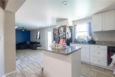 724 Tradewinds Drive Brandon FL 33511