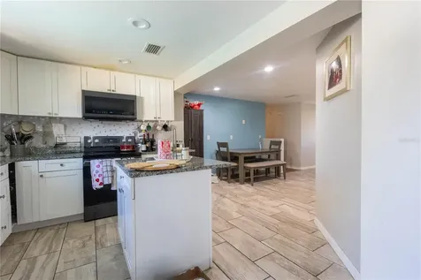 724 Tradewinds Drive Brandon FL 33511