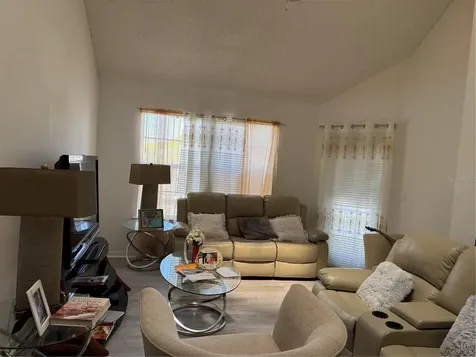 6142 Westgate Drive Orlando FL 32835
