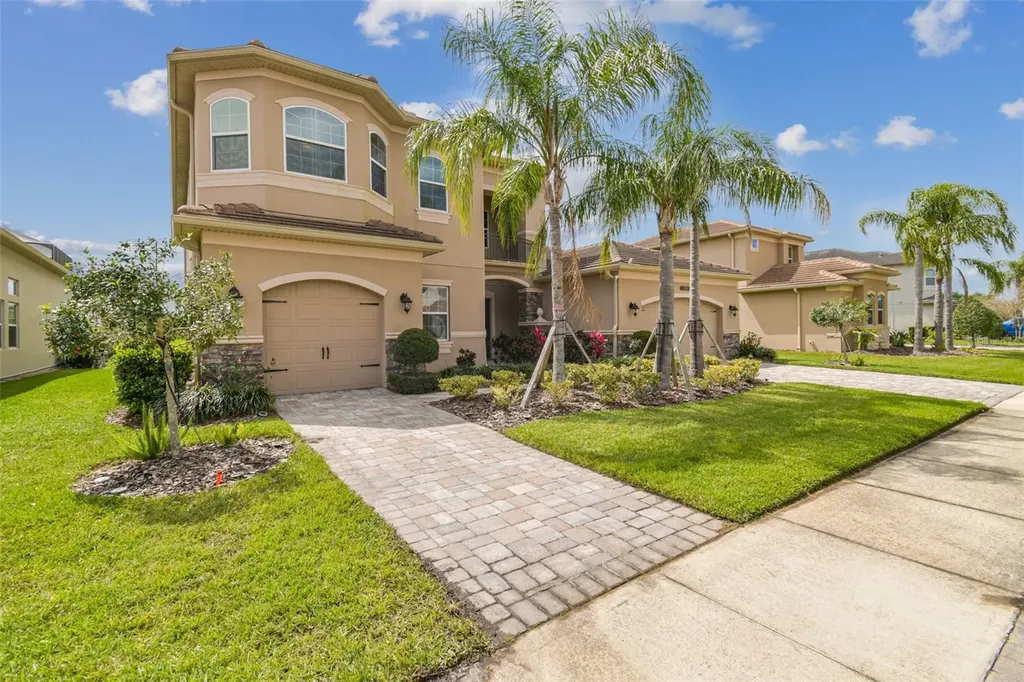 2709 Coco Palm Circle Wesley Chapel FL 33543