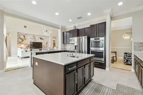 2709 Coco Palm Circle Wesley Chapel FL 33543