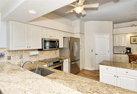 5223 Chase Oaks Drive Sarasota FL 34241
