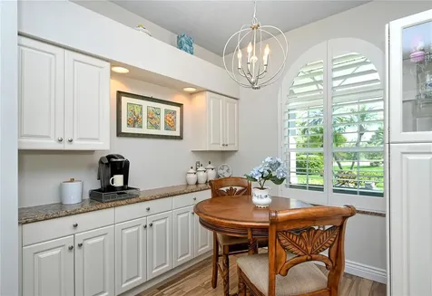 5223 Chase Oaks Drive Sarasota FL 34241