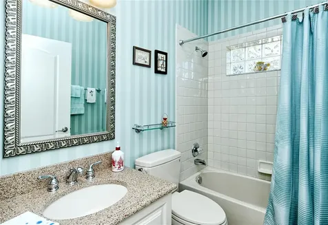 5223 Chase Oaks Drive Sarasota FL 34241