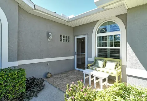5223 Chase Oaks Drive Sarasota FL 34241
