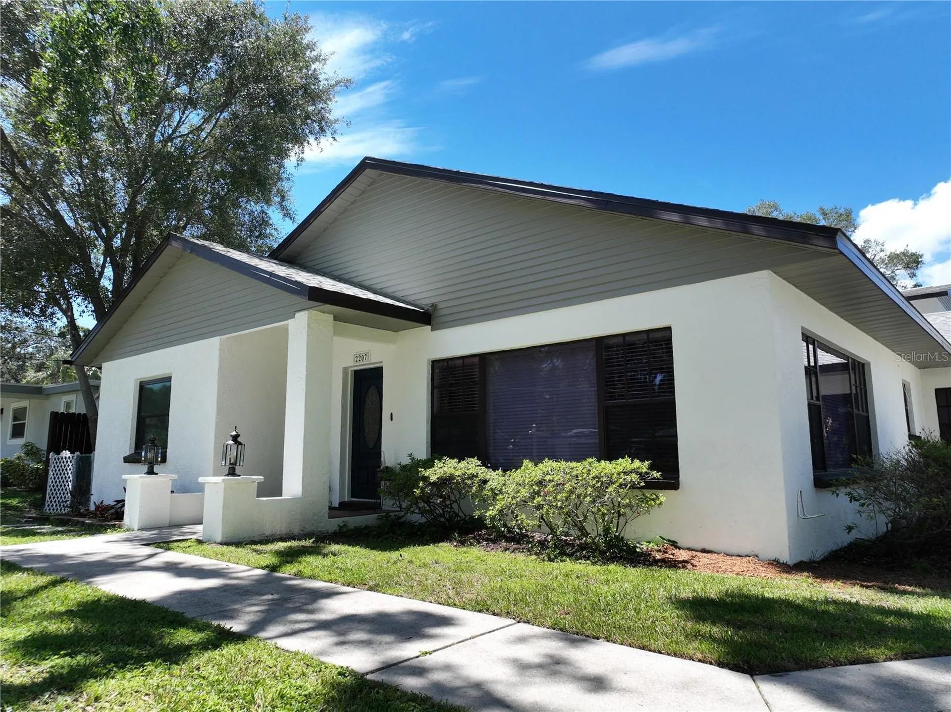 2207 W Ohio Avenue Tampa FL 33607