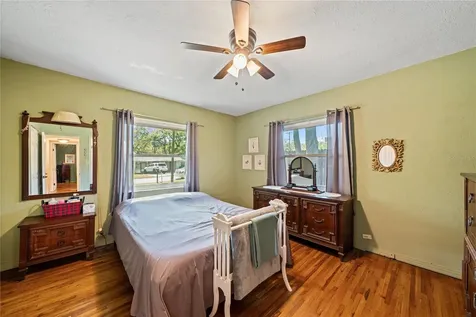 2207 W Ohio Avenue Tampa FL 33607