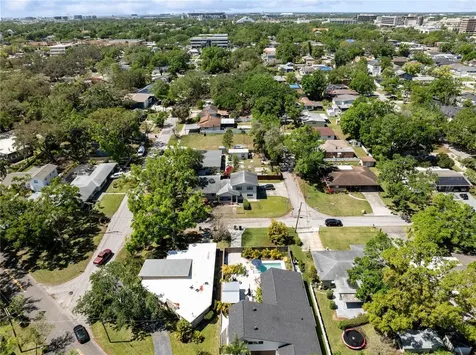 2207 W Ohio Avenue Tampa FL 33607