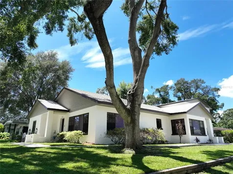 2207 W Ohio Avenue Tampa FL 33607