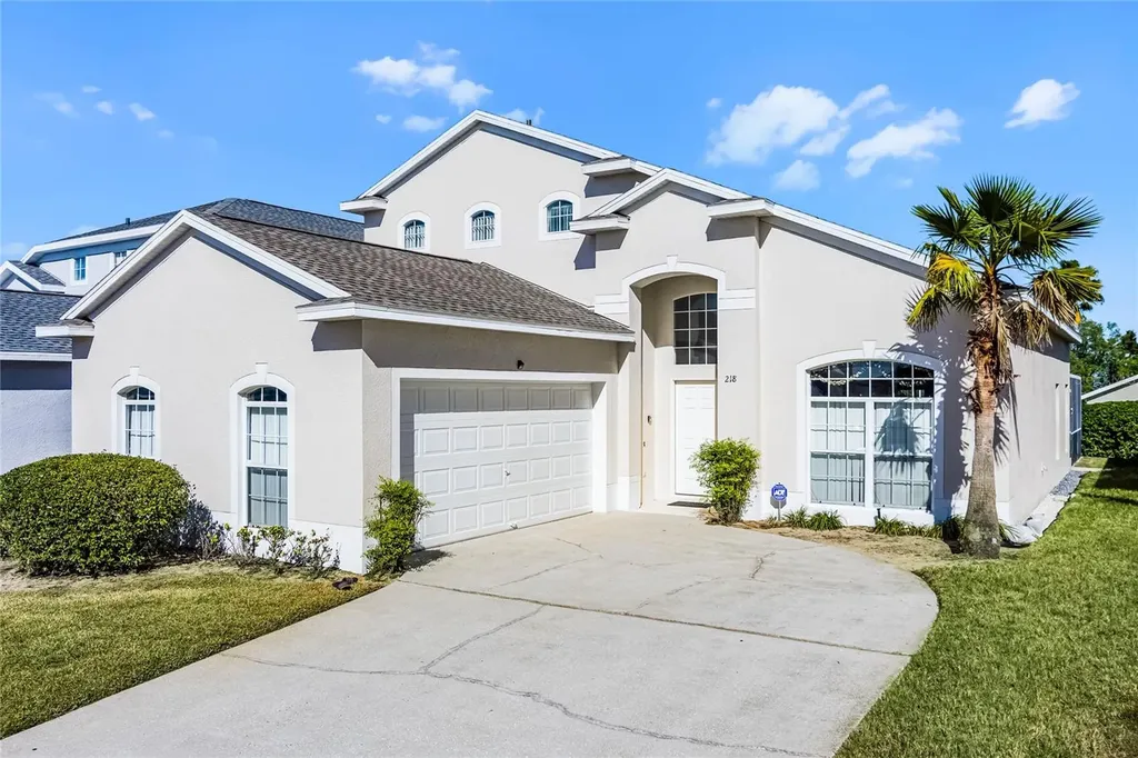 218 Castlemain Circle Davenport FL 33897