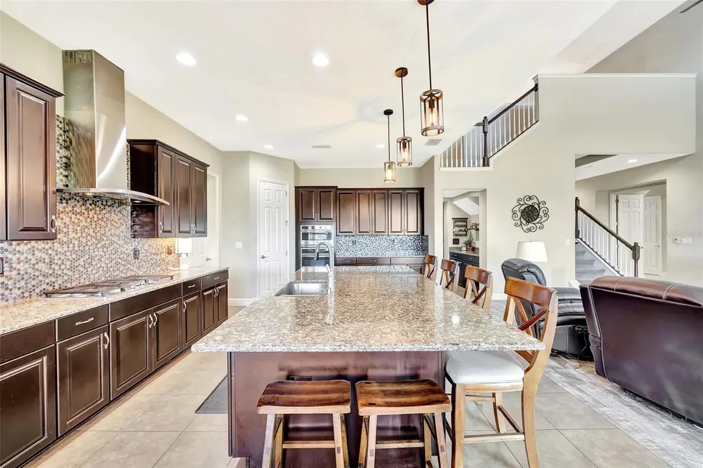 6324 Brevada Lane Apollo Beach FL 33572