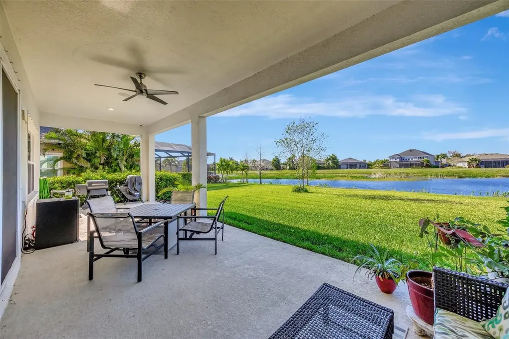 6324 Brevada Lane Apollo Beach FL 33572