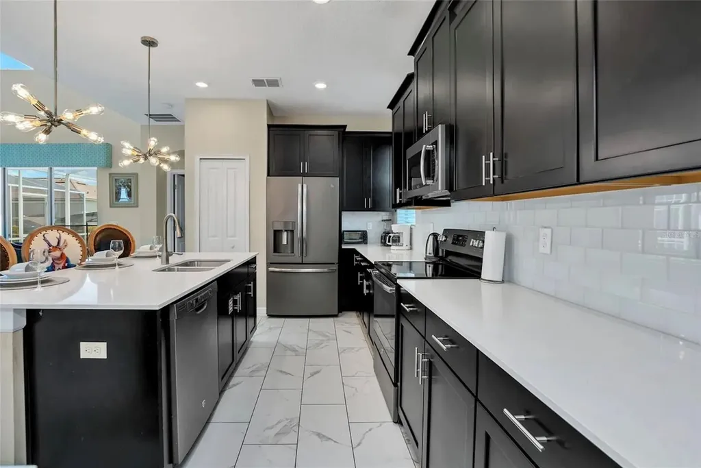 1555 Flange Drive Davenport FL 33896