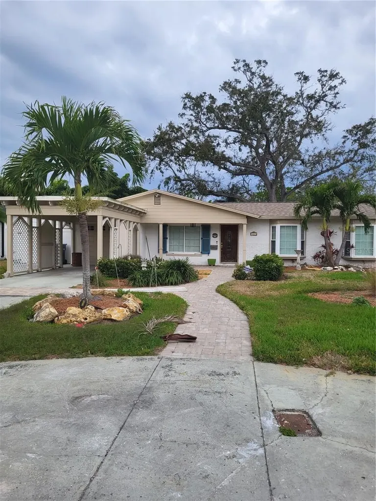 201 S Treasure Drive E Tampa FL 33609