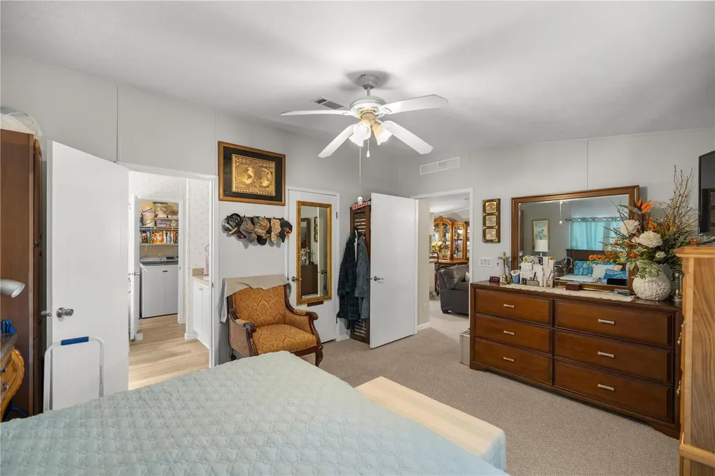 2670 SE 141st Avenue Morriston FL 32668