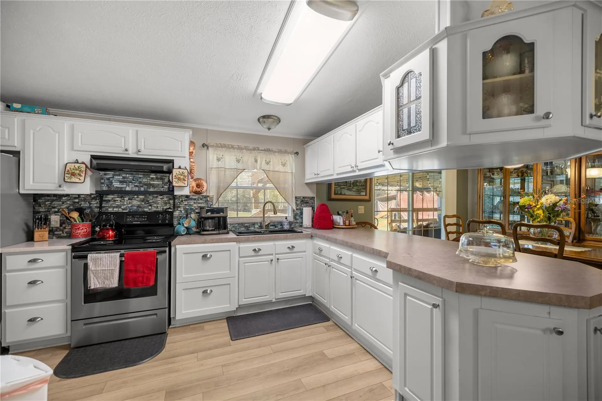 2670 SE 141st Avenue Morriston FL 32668