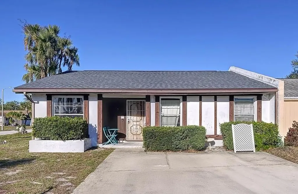 3914 41st Street W Bradenton FL 34205