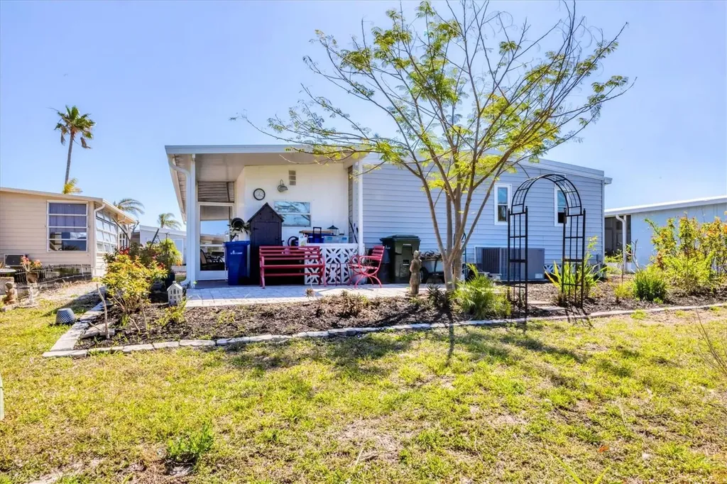 985 Jolanda Circle Venice FL 34285