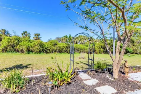 985 Jolanda Circle Venice FL 34285