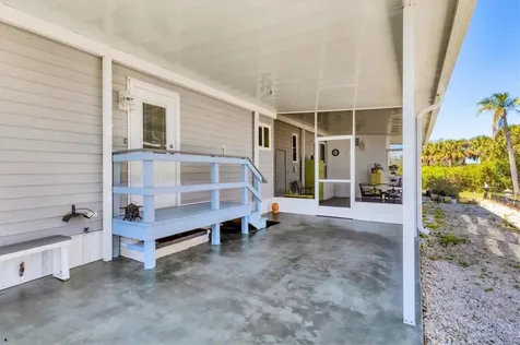 985 Jolanda Circle Venice FL 34285
