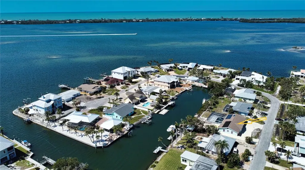 741 W Perry Street Englewood FL 34223