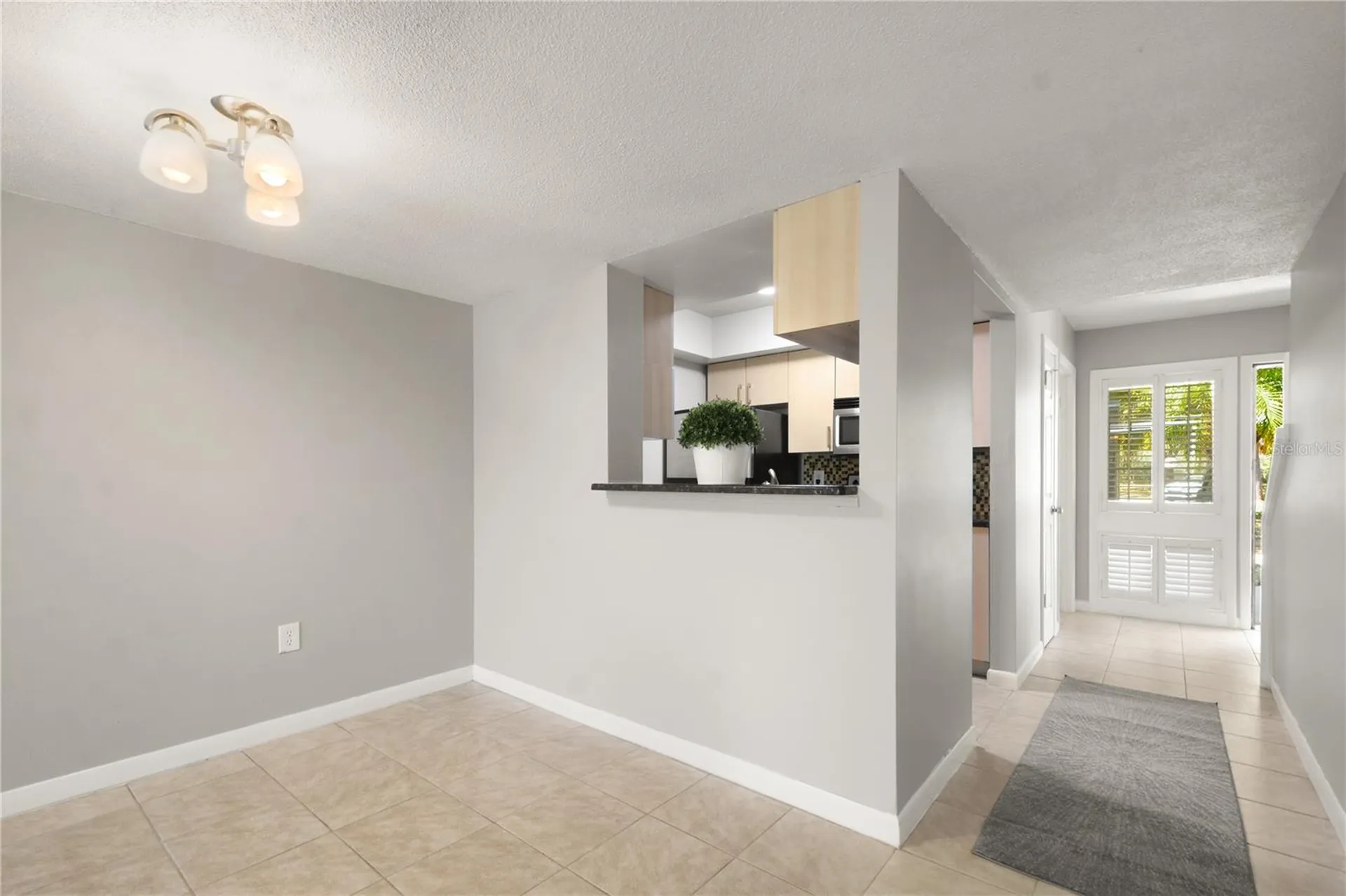 6114 Peregrine Avenue Orlando FL 32819