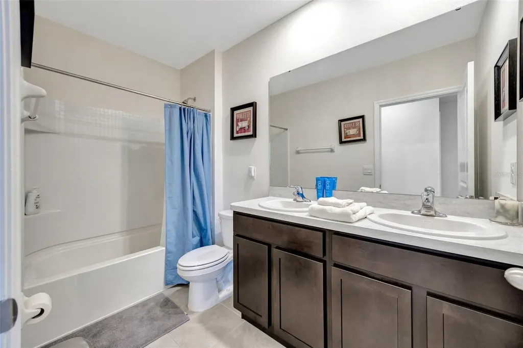 5758 Hollingworth Trail Wesley Chapel FL 33545