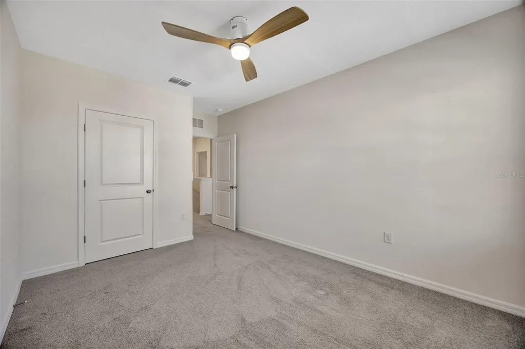 5758 Hollingworth Trail Wesley Chapel FL 33545