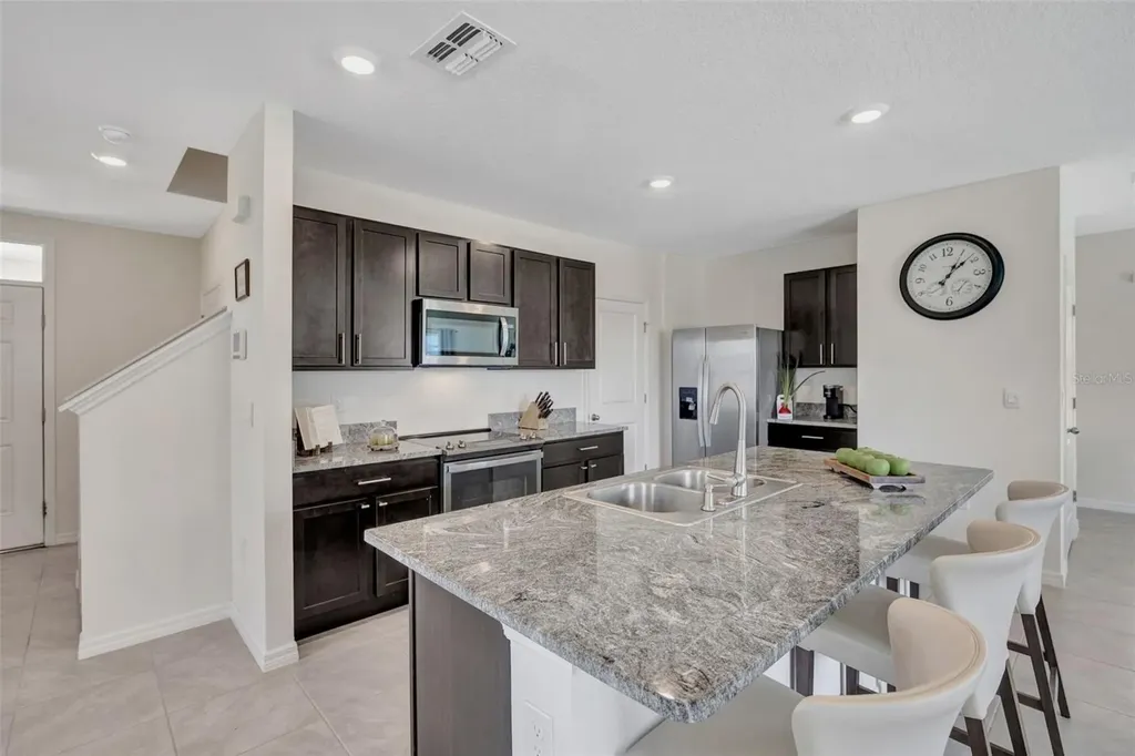 5758 Hollingworth Trail Wesley Chapel FL 33545