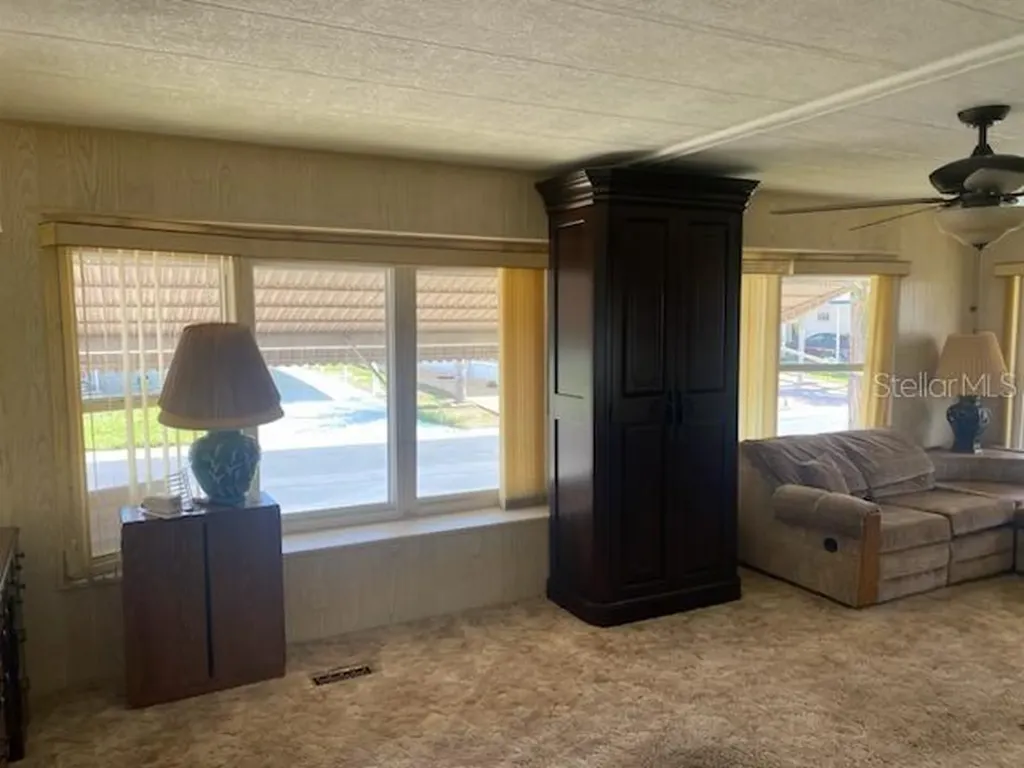 39820 Us Highway 19 N Tarpon Springs FL 34689
