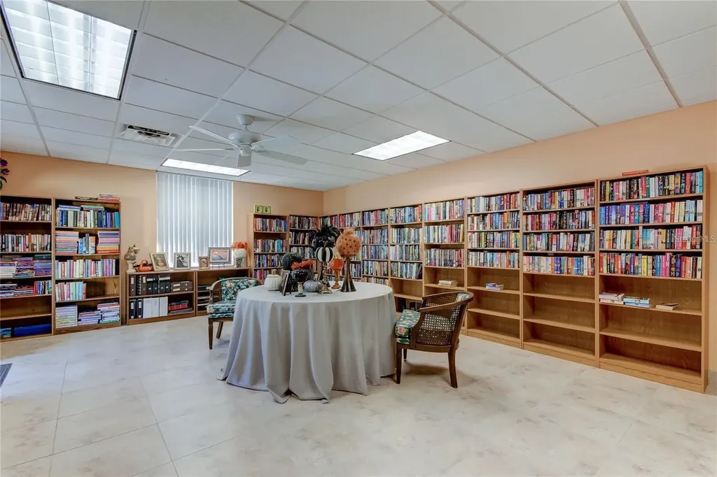 39820 Us Highway 19 N Tarpon Springs FL 34689