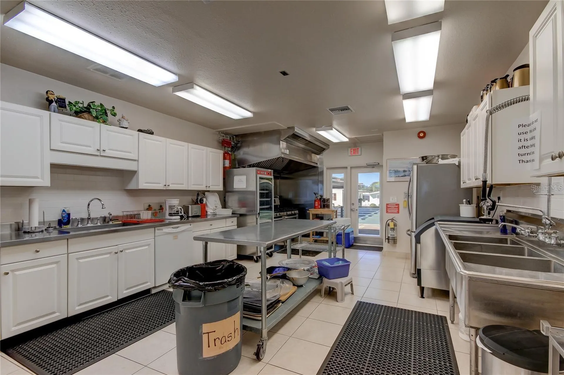 39820 Us Highway 19 N Tarpon Springs FL 34689