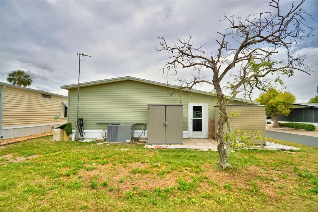4555 Redwood Street Winter Haven FL 33880