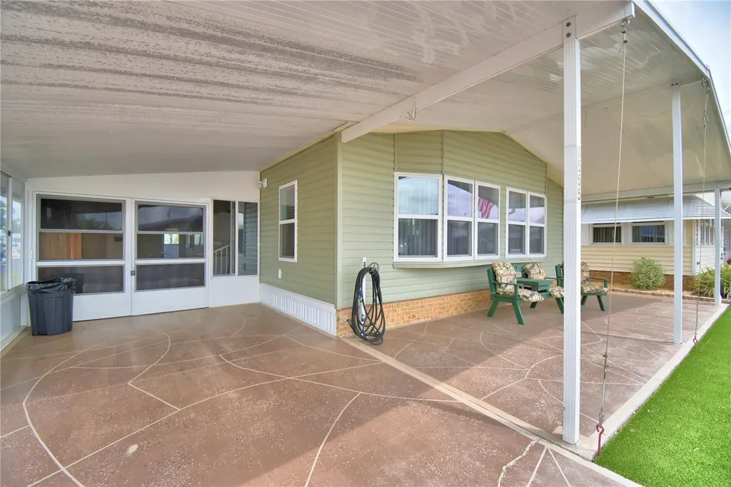 4555 Redwood Street Winter Haven FL 33880