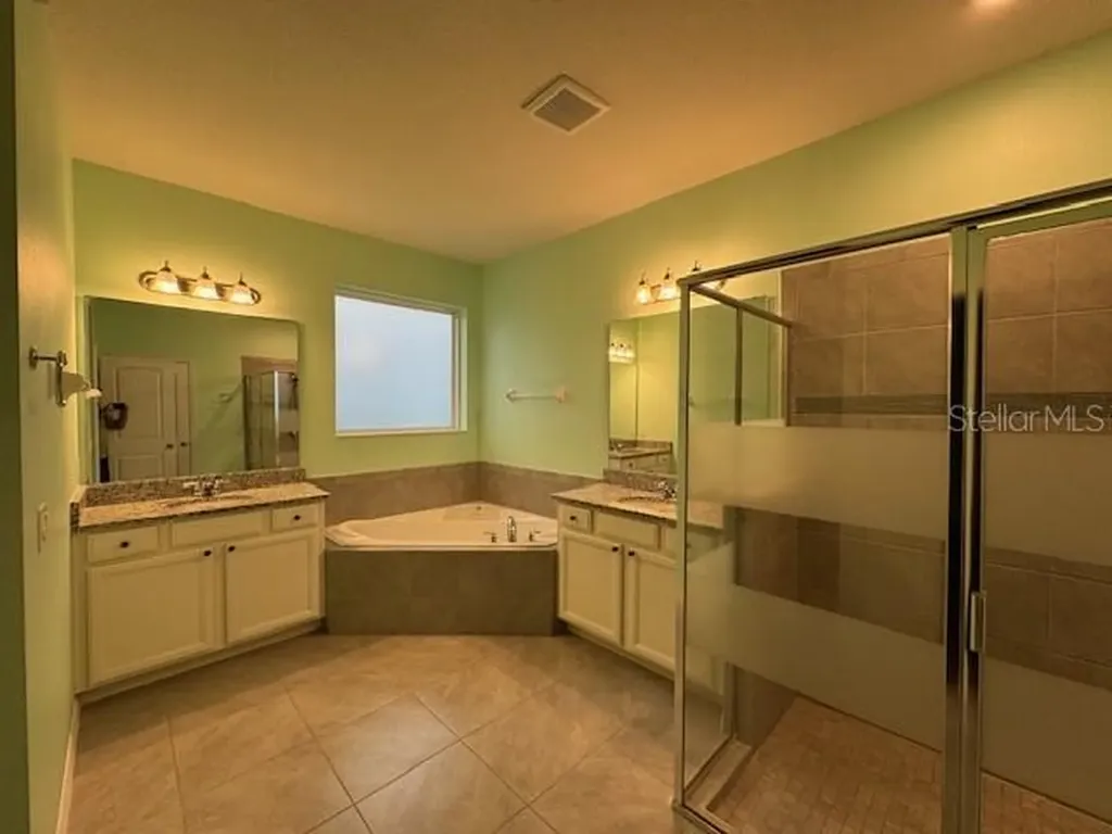 4036 Parkhouse Drive Orlando FL 32824