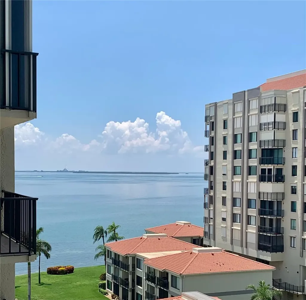 St Petersburg FL 33715
