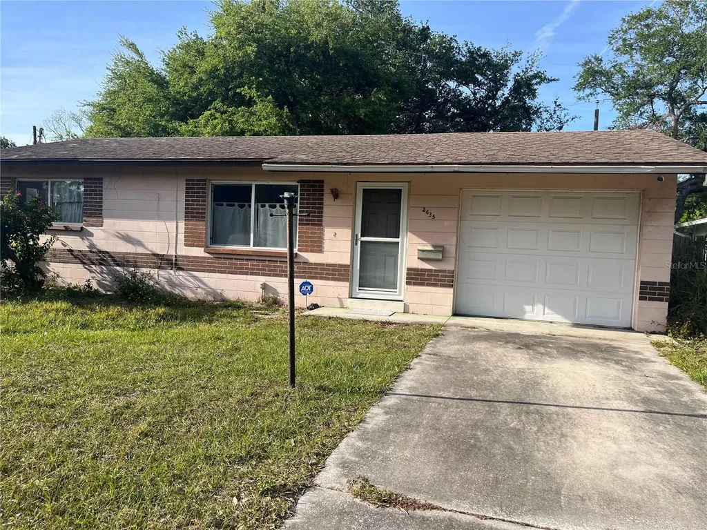 2635 67th Terrace N St Petersburg FL 33702