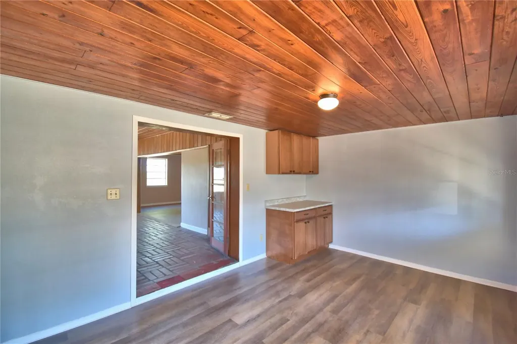 352 E Hwy 630 E Frostproof FL 33843