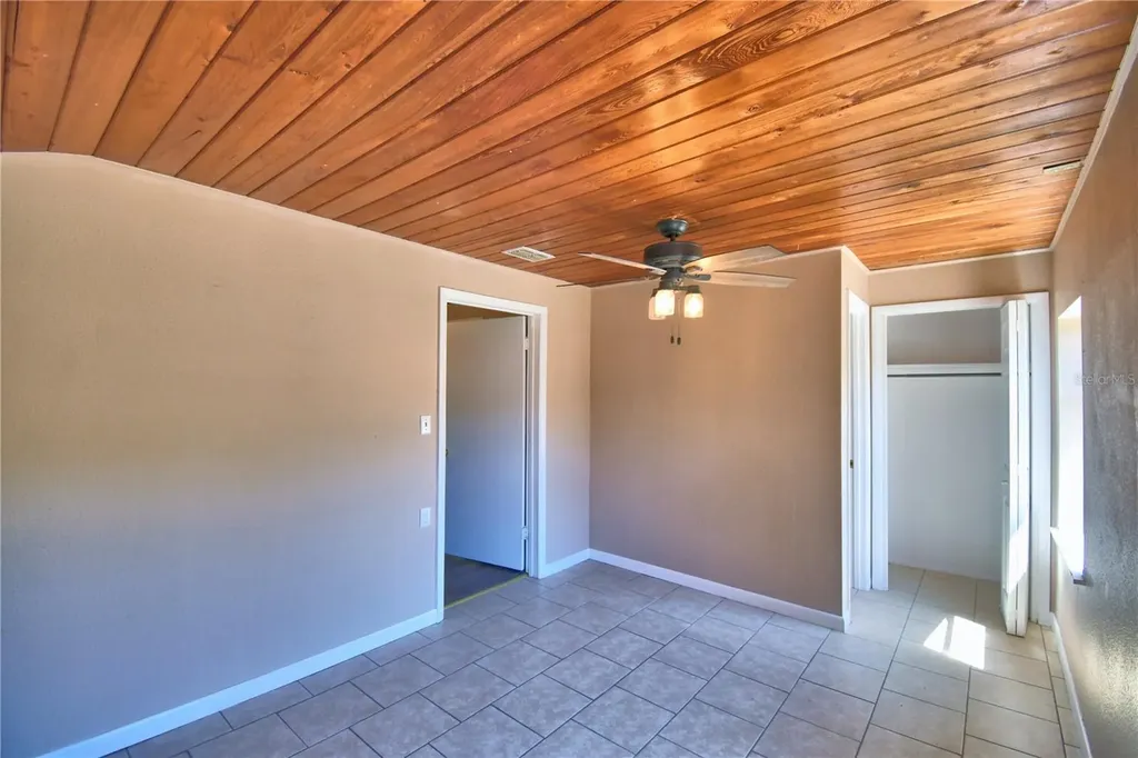 352 E Hwy 630 E Frostproof FL 33843