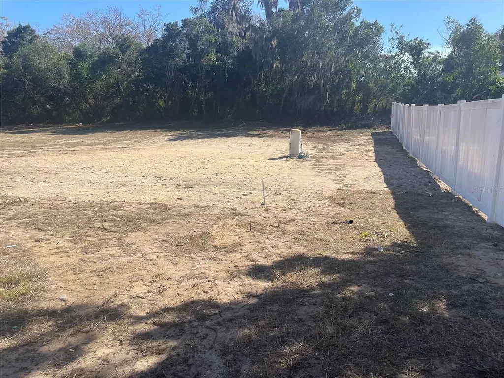 352 E Hwy 630 E Frostproof FL 33843