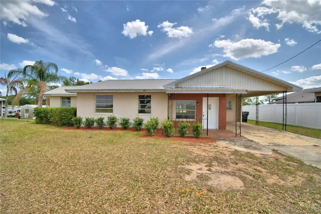 352 E Hwy 630 E Frostproof FL 33843