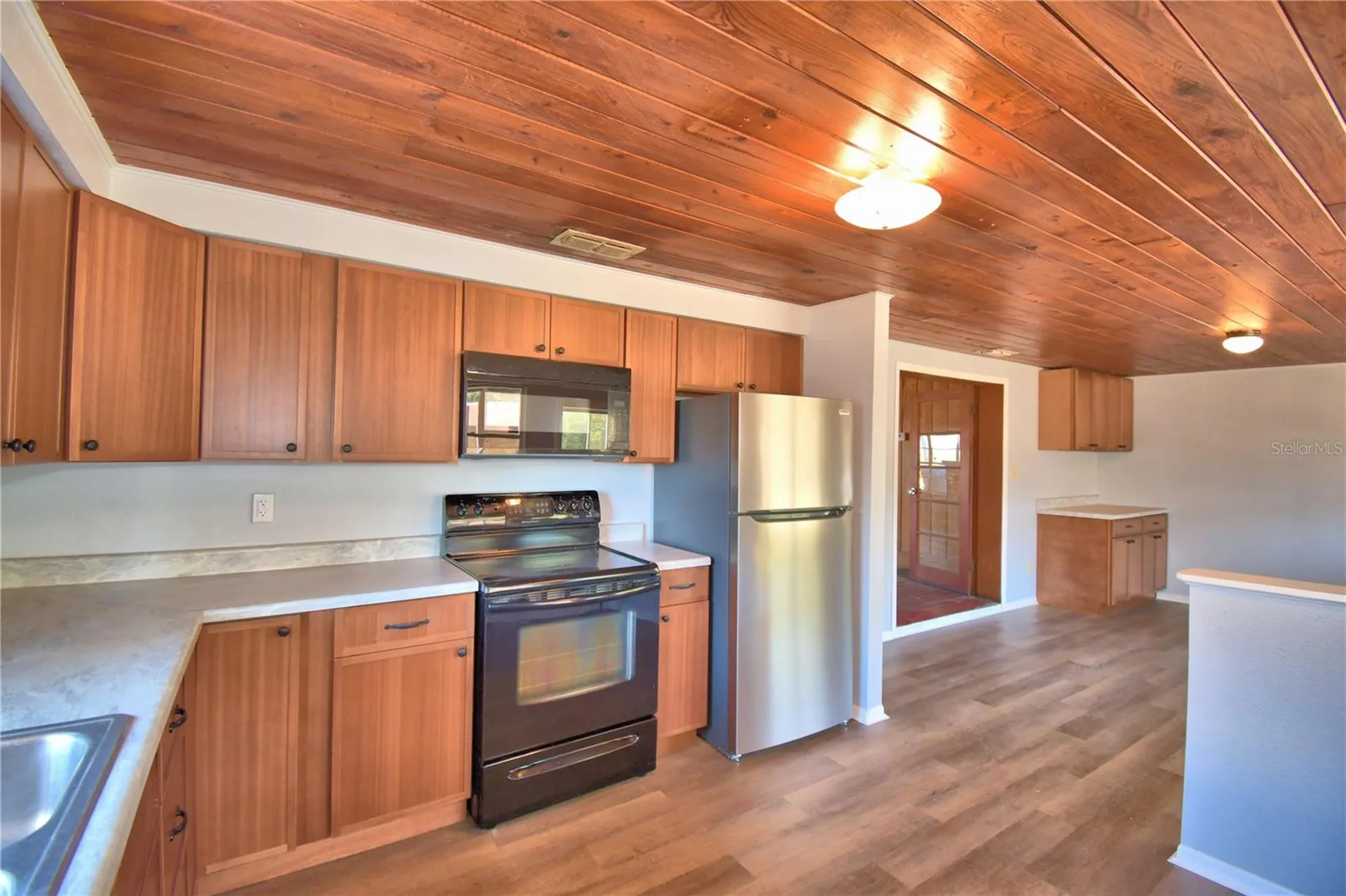352 E Hwy 630 E Frostproof FL 33843