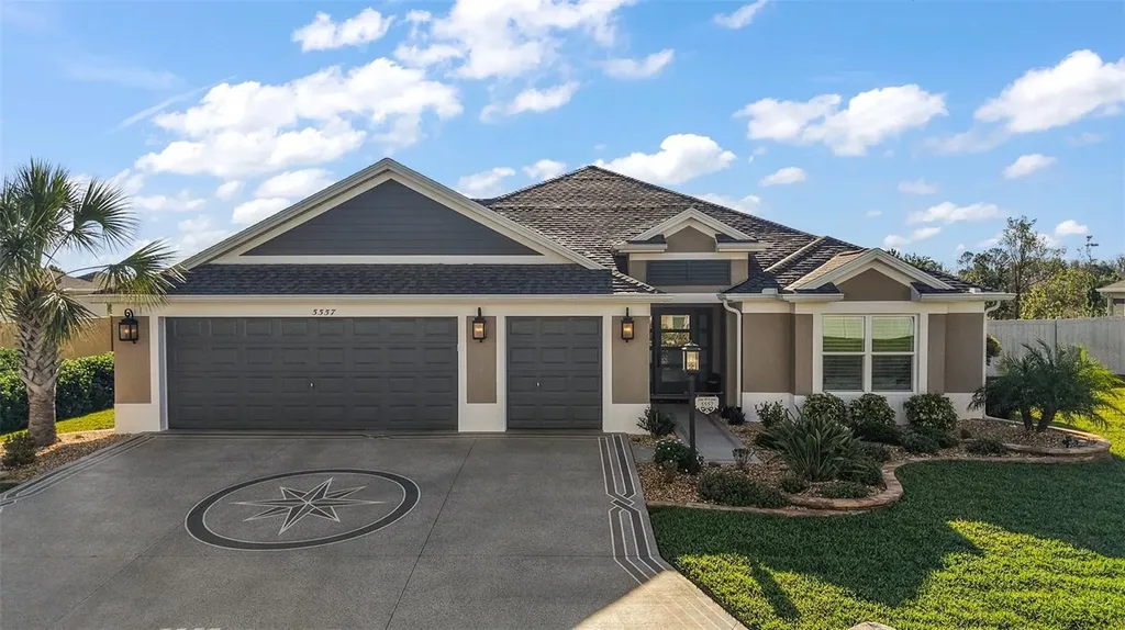 5557 Hawkins Drive The Villages FL 32163