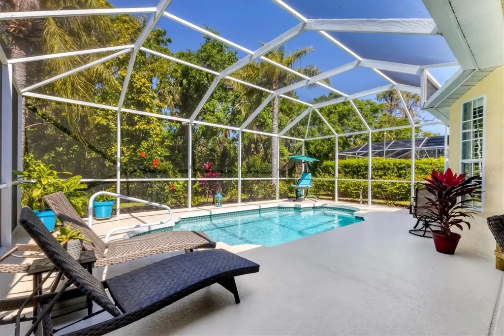 4358 Mirabella Circle Bradenton FL 34210