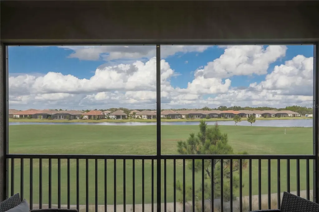 13703 Messina Loop Bradenton FL 34211