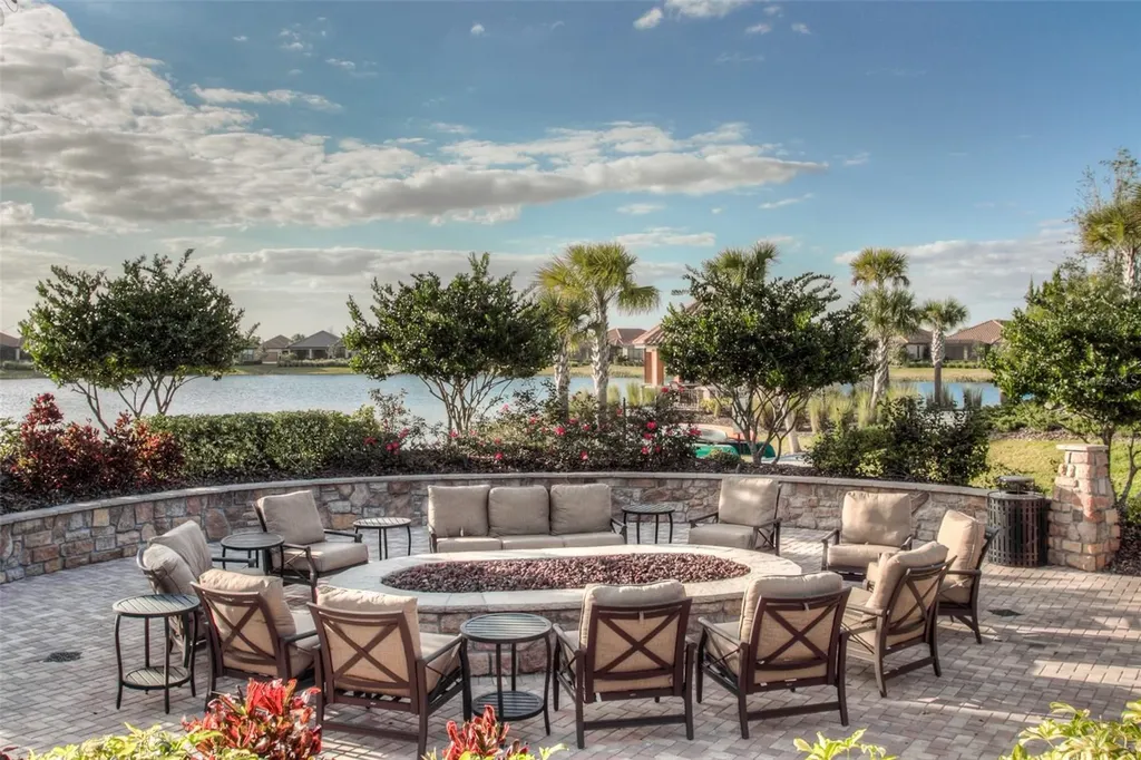 13703 Messina Loop Bradenton FL 34211